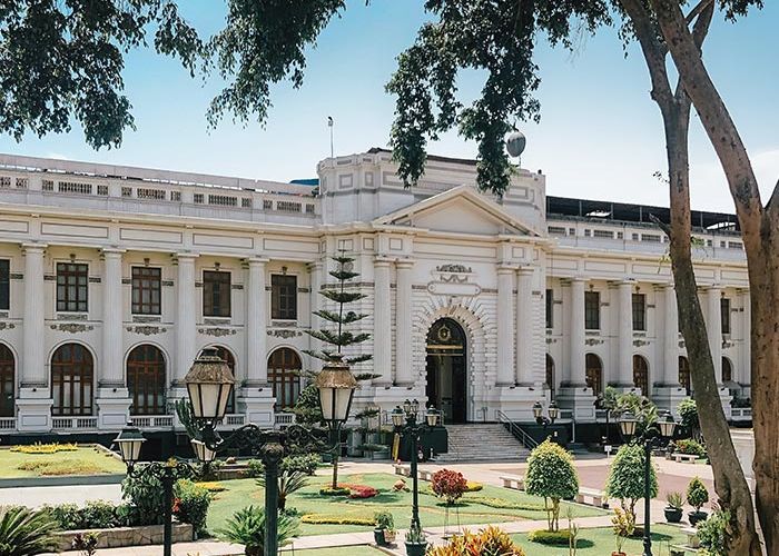 EXPLORA PERÚ